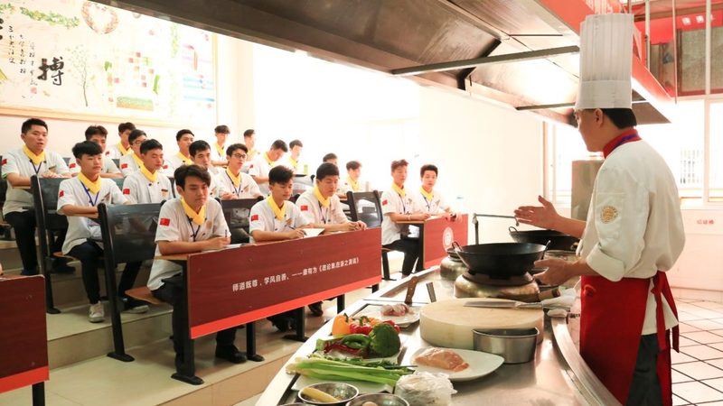上海食品OEM代工厂家：揭秘代工背后的品质密码